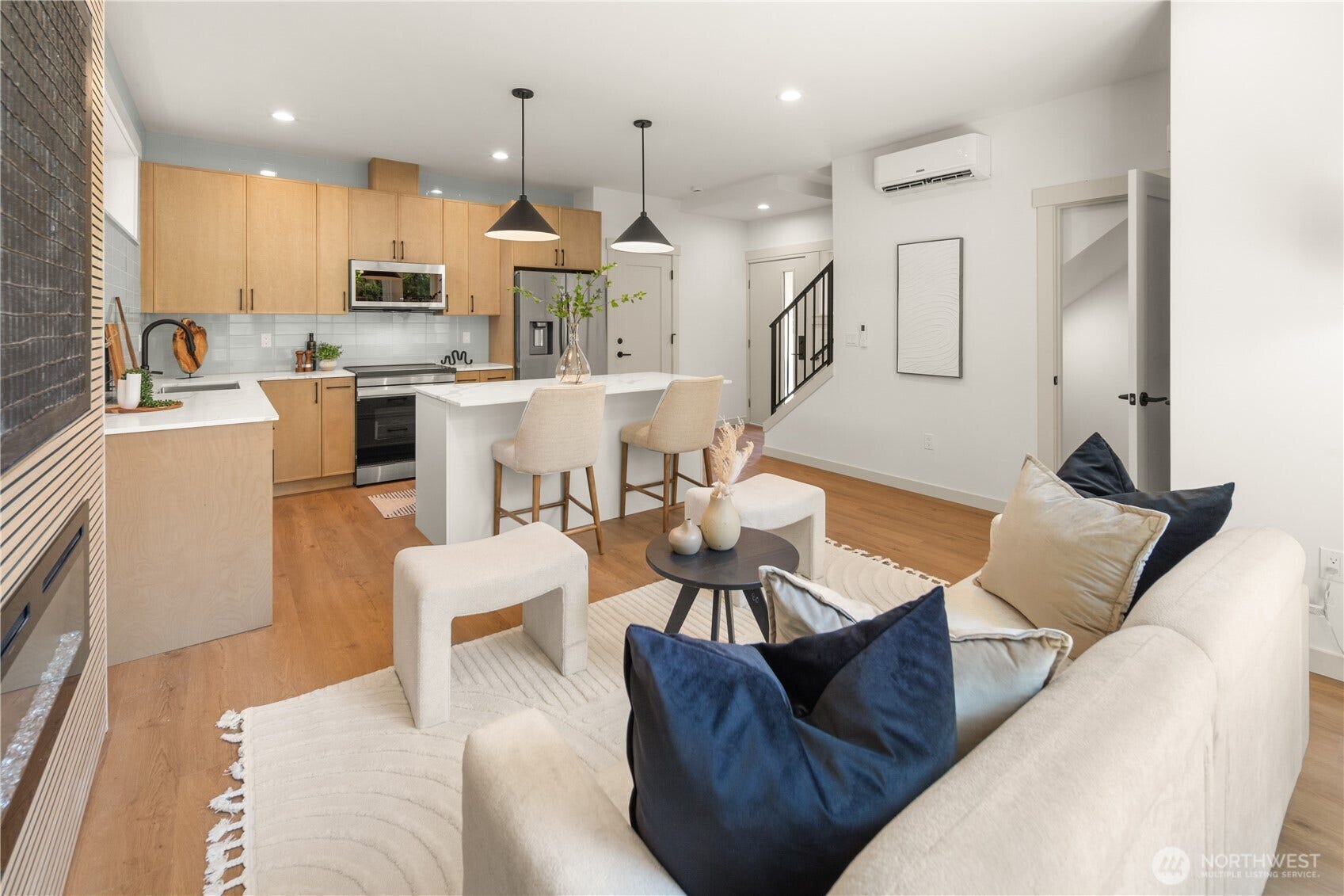 2650 NW 95th Street, Seattle, WA 98117 2650 NW 95th Street, Seattle, WA 98117