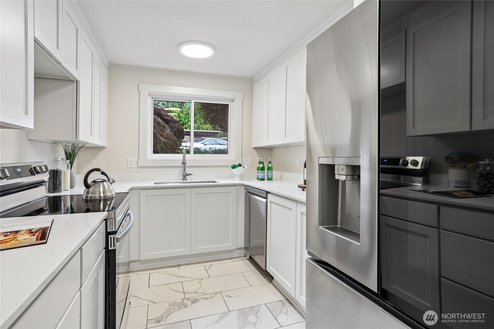 13271 15th Avenue NE, #B13, Seattle, WA 98125 13271 15th Avenue NE, #B13, Seattle, WA 98125