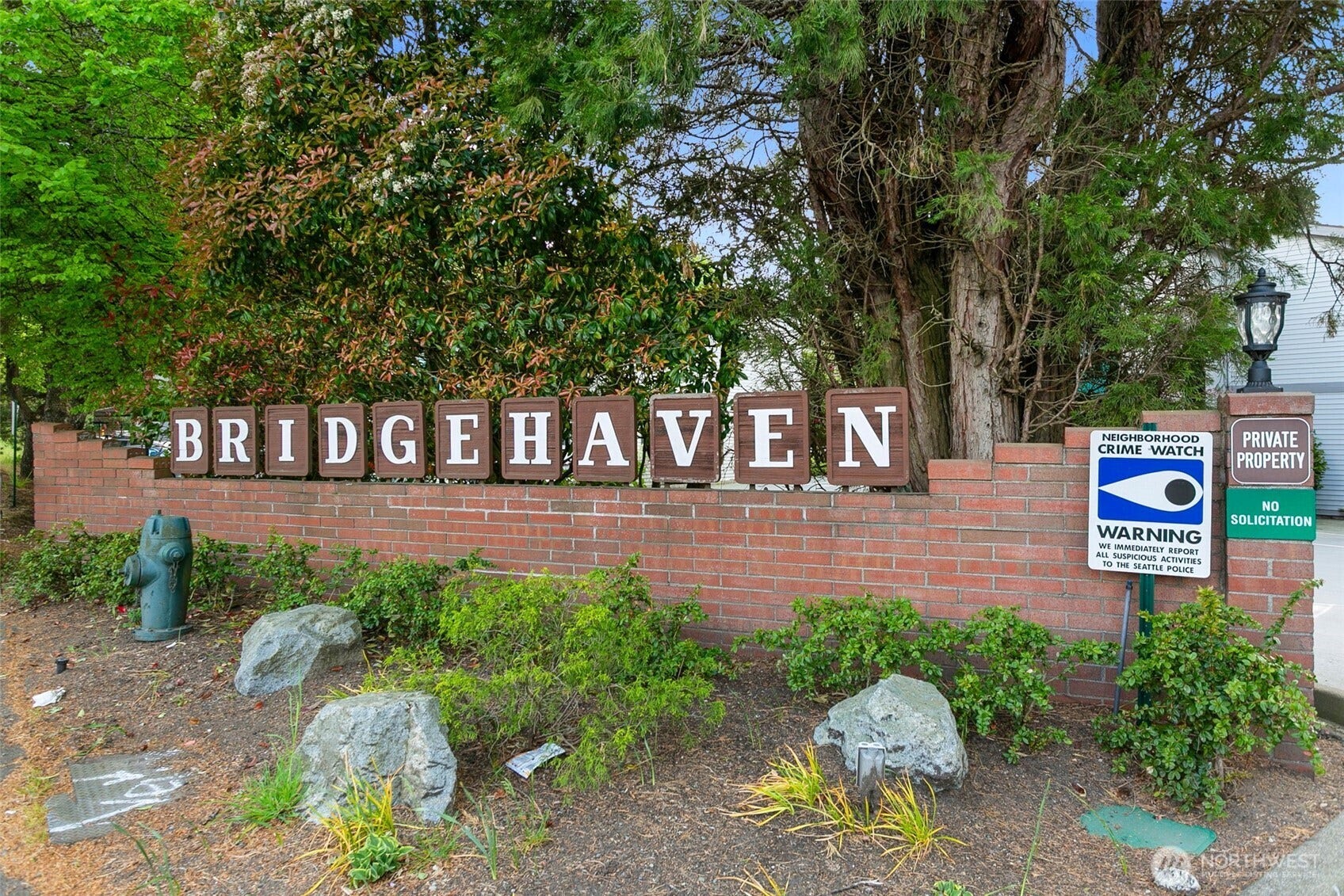 13271 15th Avenue NE, #B13, Seattle, WA 98125 13271 15th Avenue NE, #B13, Seattle, WA 98125
