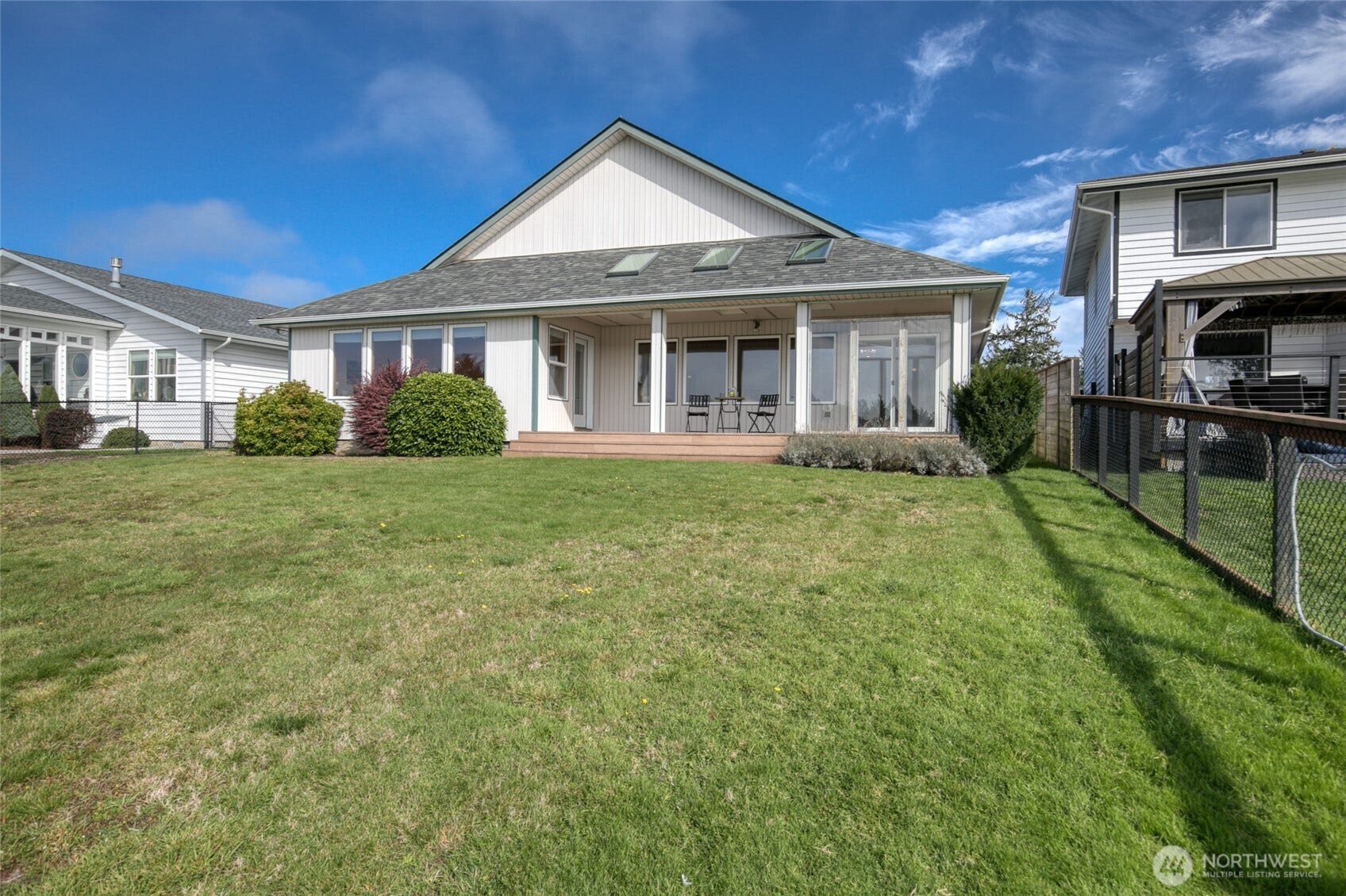 Large waterfront backyard perfect for entertaining