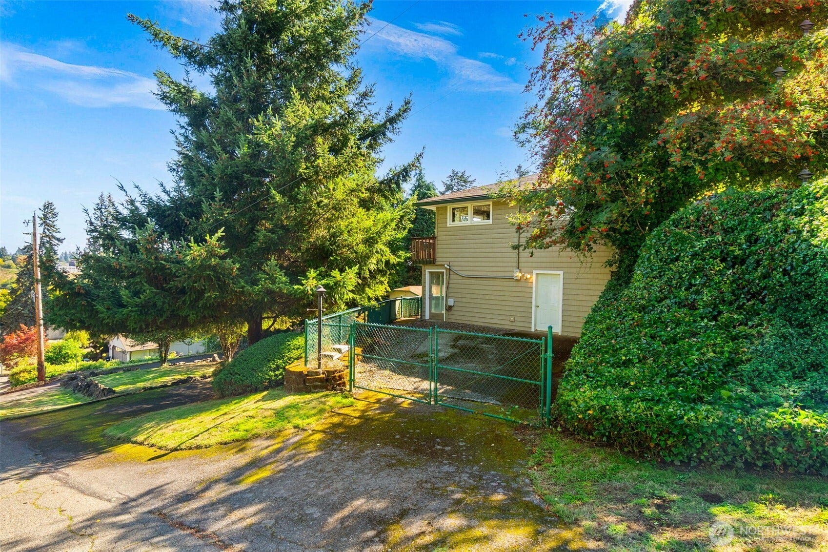 406 3rd Avenue SW, Tumwater, WA 98512 406 3rd Avenue SW, Tumwater, WA 98512