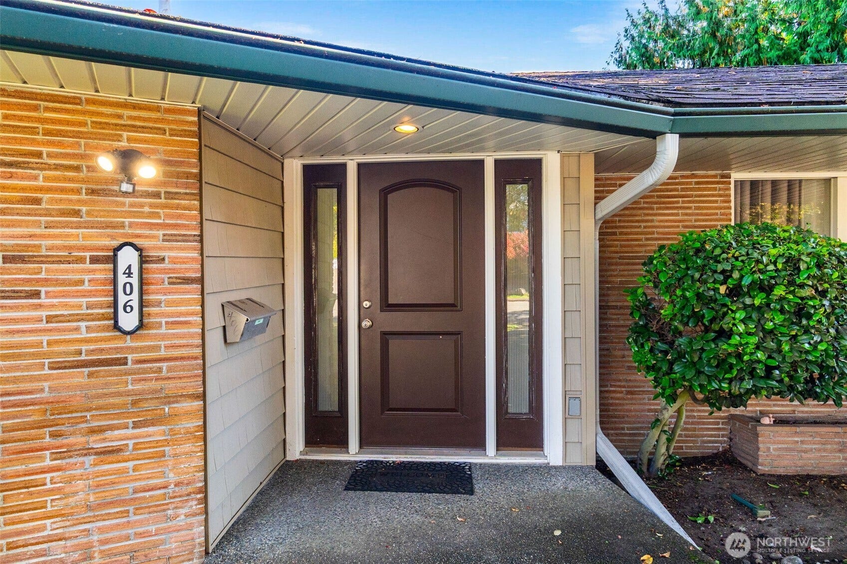 406 3rd Avenue SW, Tumwater, WA 98512 406 3rd Avenue SW, Tumwater, WA 98512