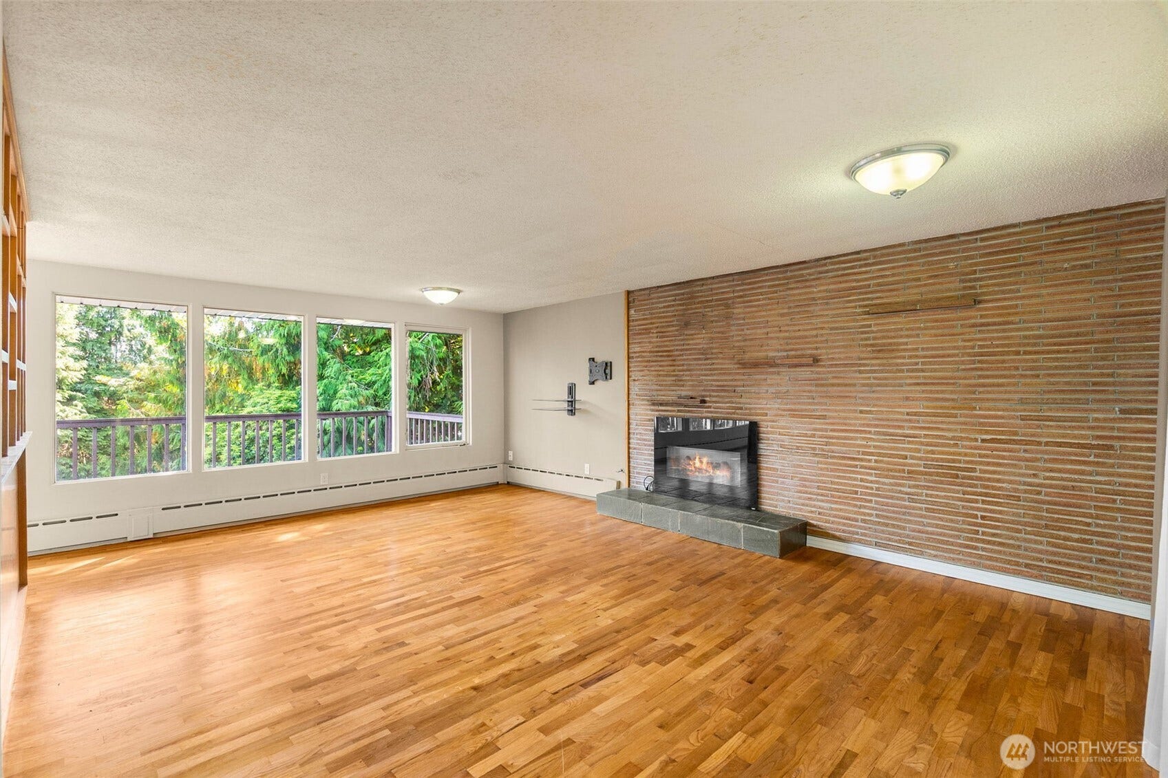 406 3rd Avenue SW, Tumwater, WA 98512 406 3rd Avenue SW, Tumwater, WA 98512