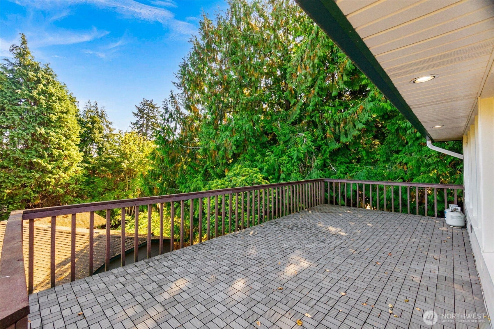 406 3rd Avenue SW, Tumwater, WA 98512 406 3rd Avenue SW, Tumwater, WA 98512