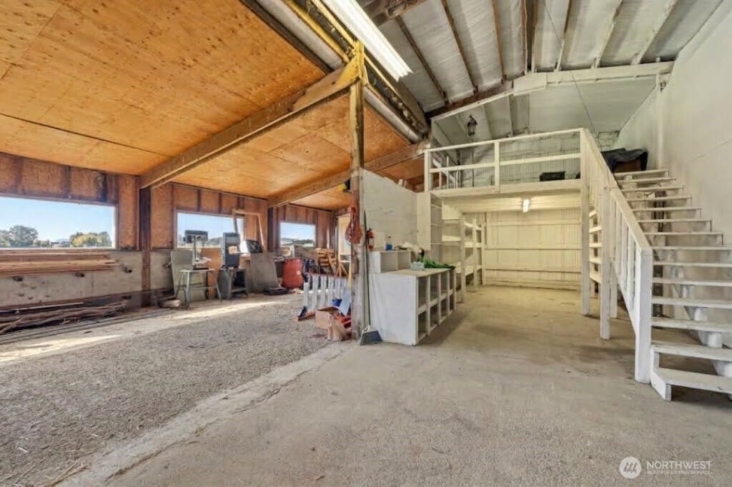 17302 Britt Road, Mount Vernon, WA 98273 17302 Britt Road, Mount Vernon, WA 98273