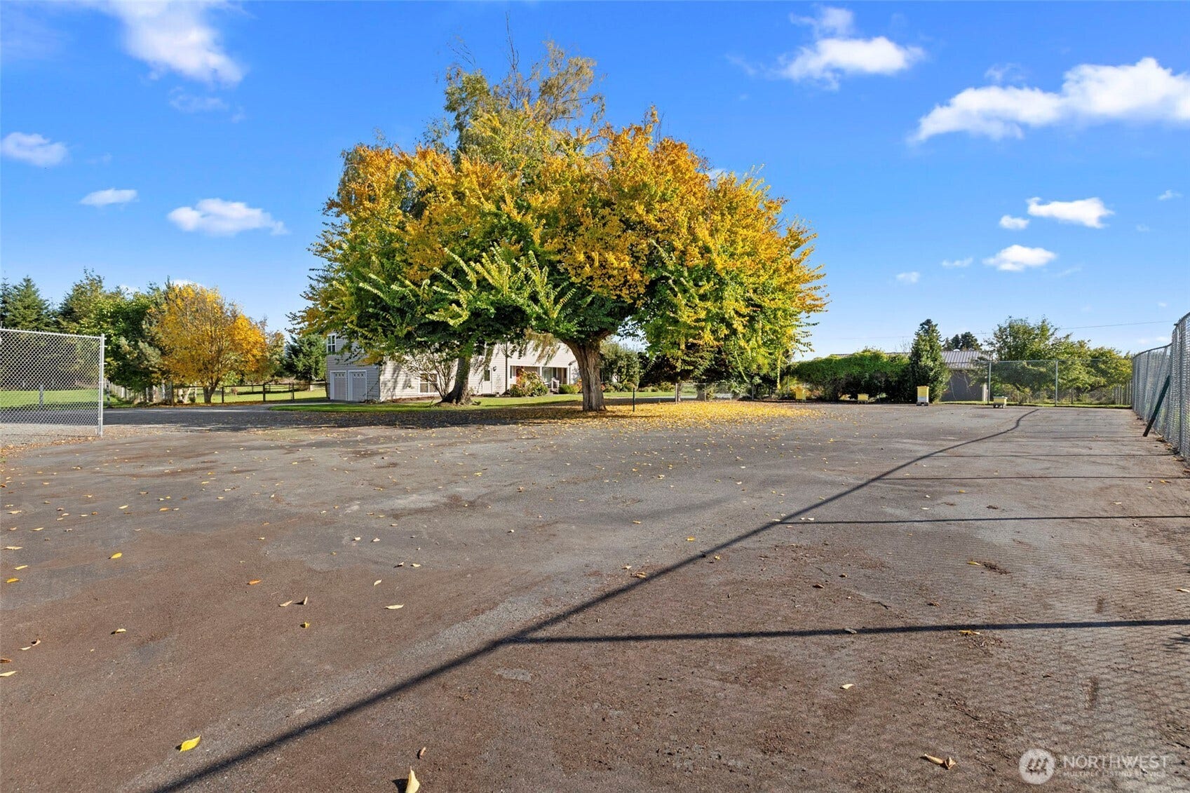 17302 Britt Road, Mount Vernon, WA 98273 Current sports court