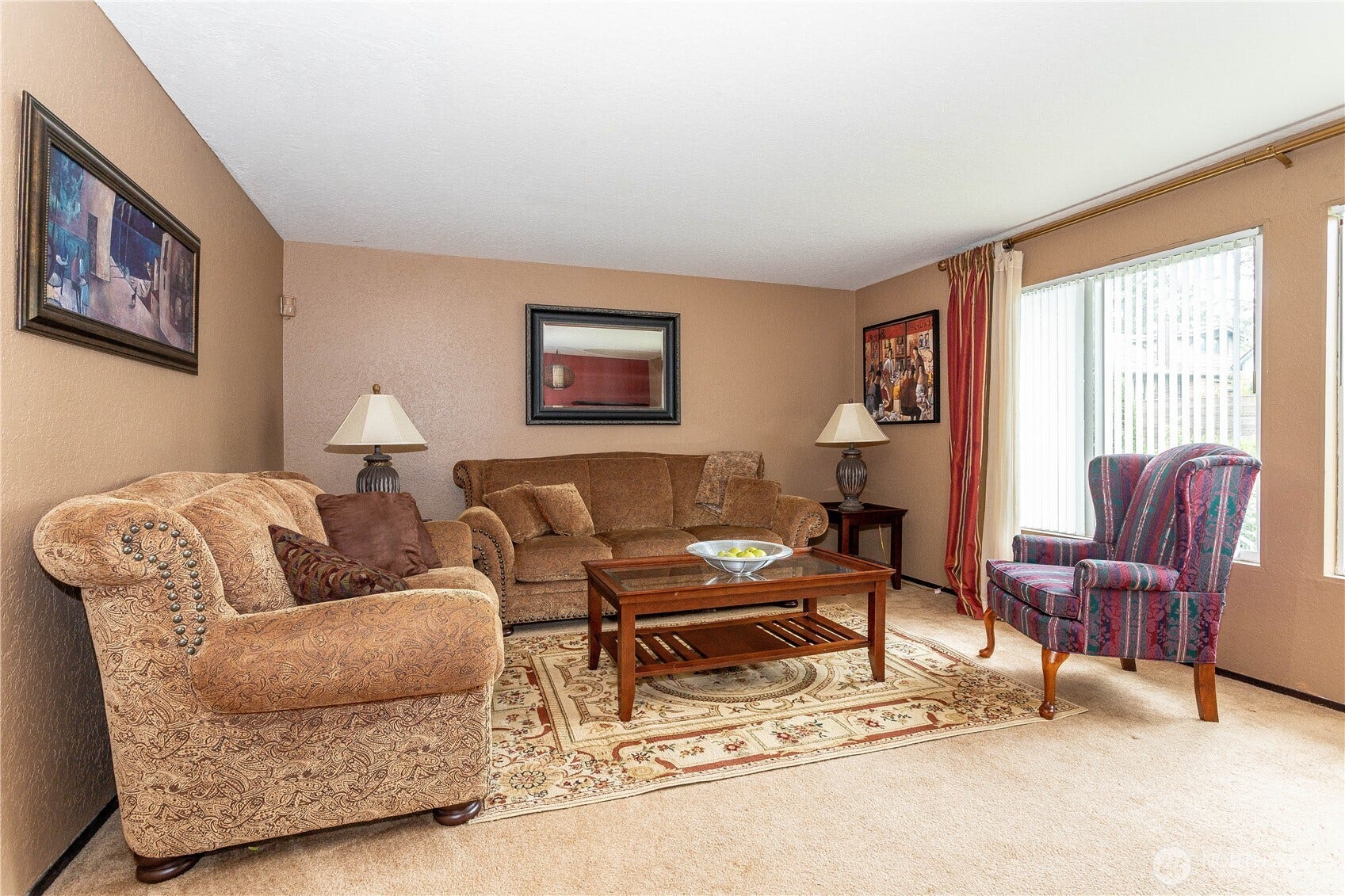 4229 S Findlay Street, Seattle, WA 98118 Living Room