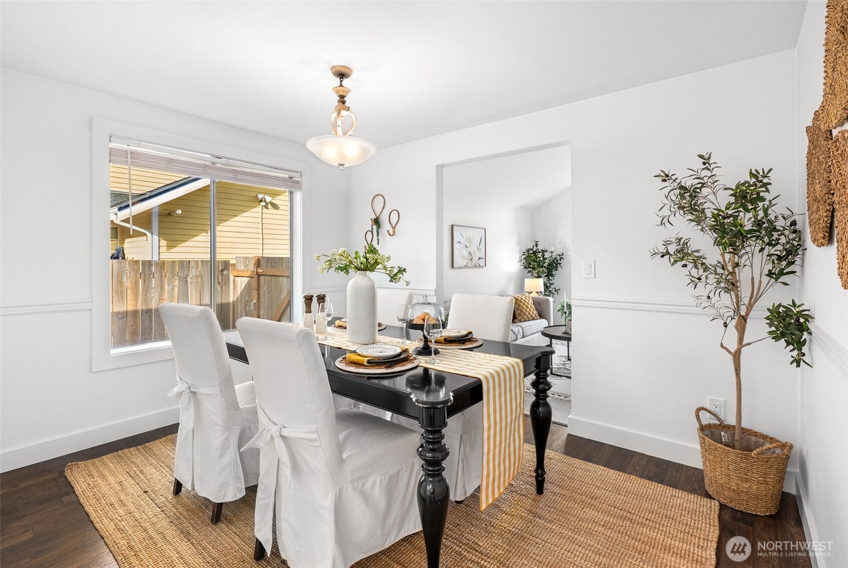 10810 40th Avenue SE, Everett, WA 98208 10810 40th Avenue SE, Everett, WA 98208