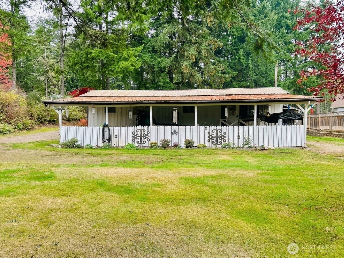 1231 E Island Lake Drive, Shelton, WA 98584 1231 E Island Lake Drive, Shelton, WA 98584