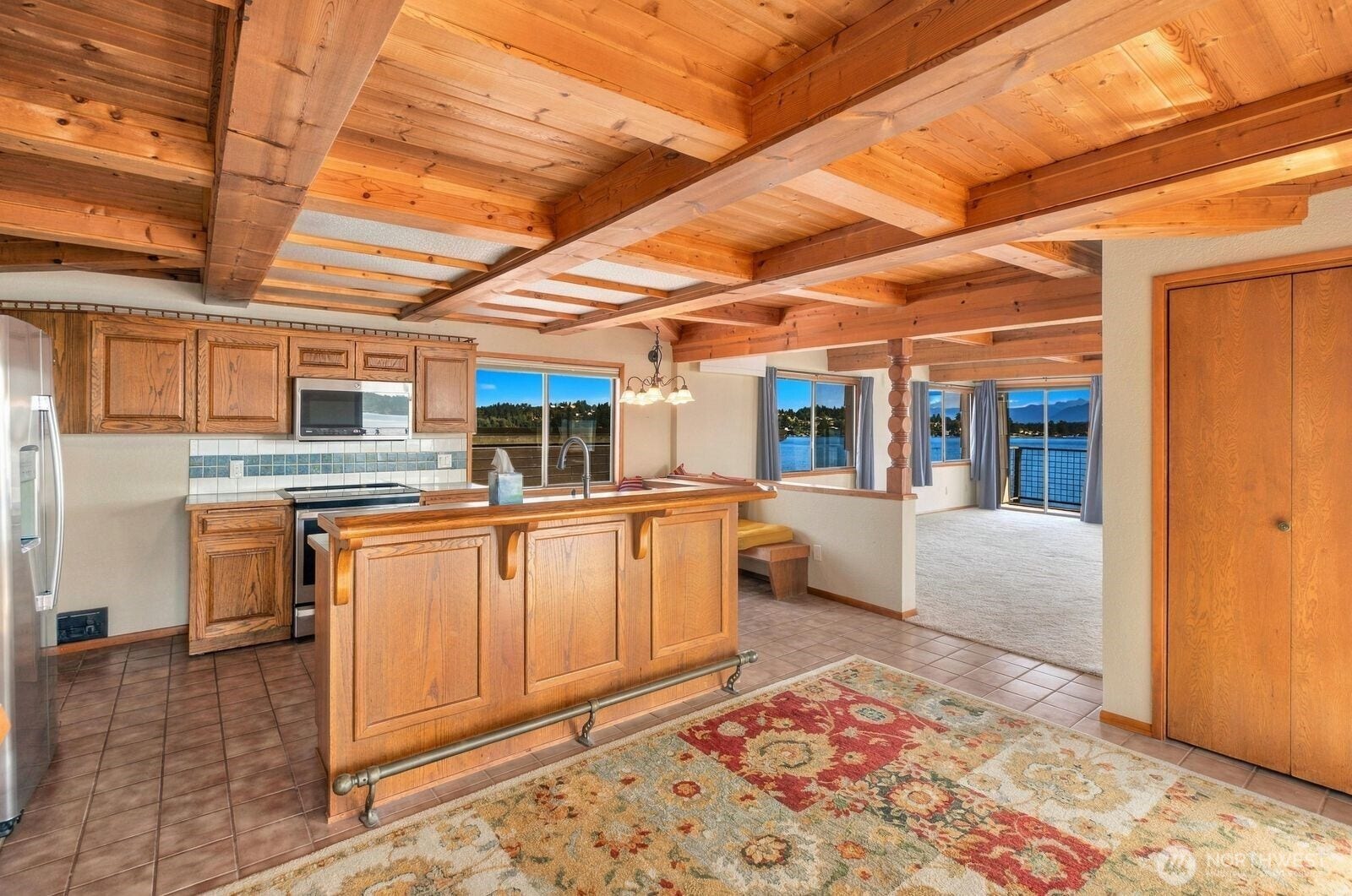 Open Kitchen