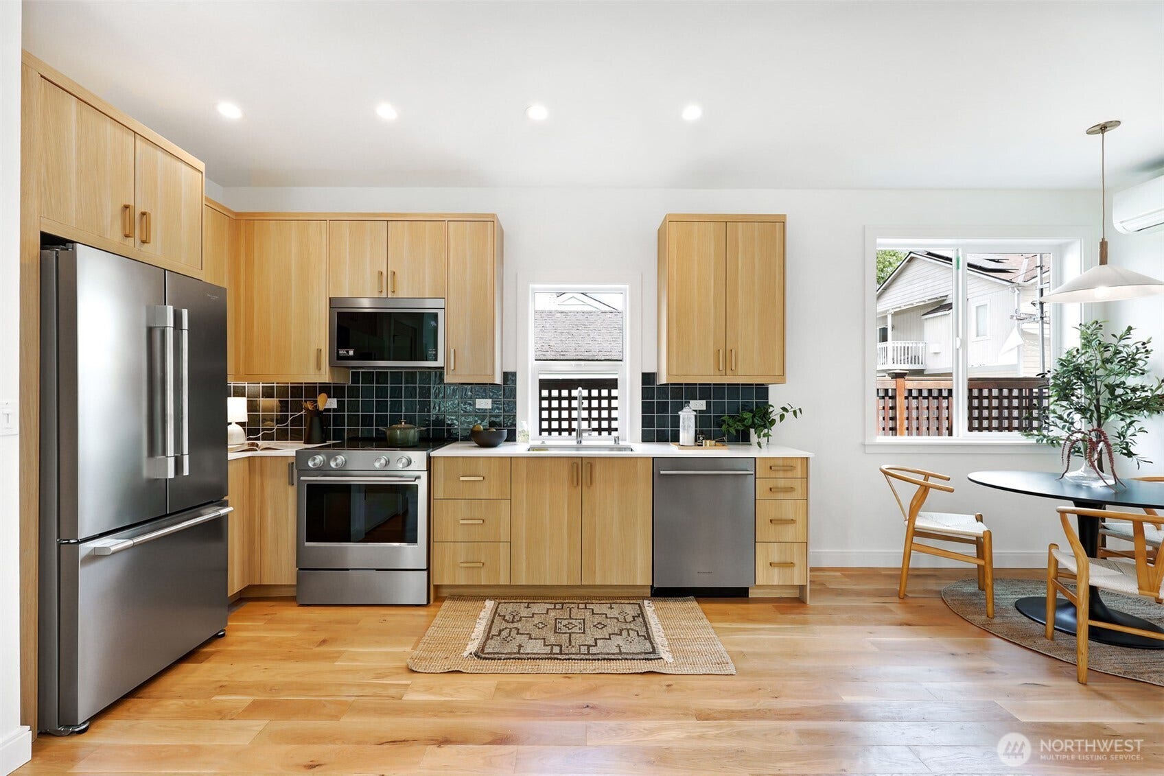 Photos are of home 8738