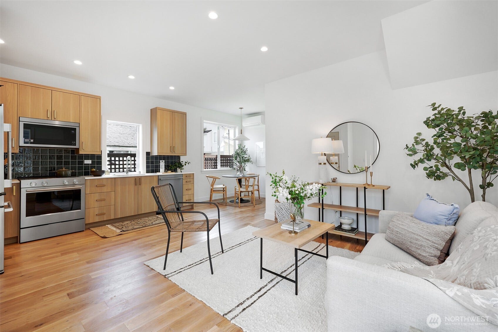 Photos are of home 8738
