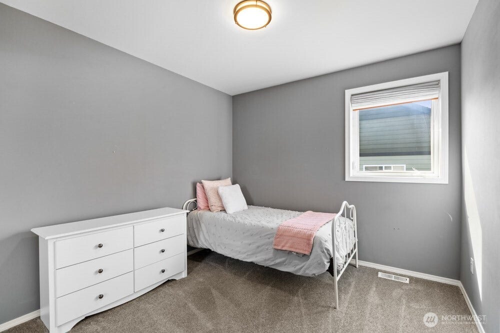 Plenty of room for all your bedroom furniture and everyday necessities without feeling crowded.