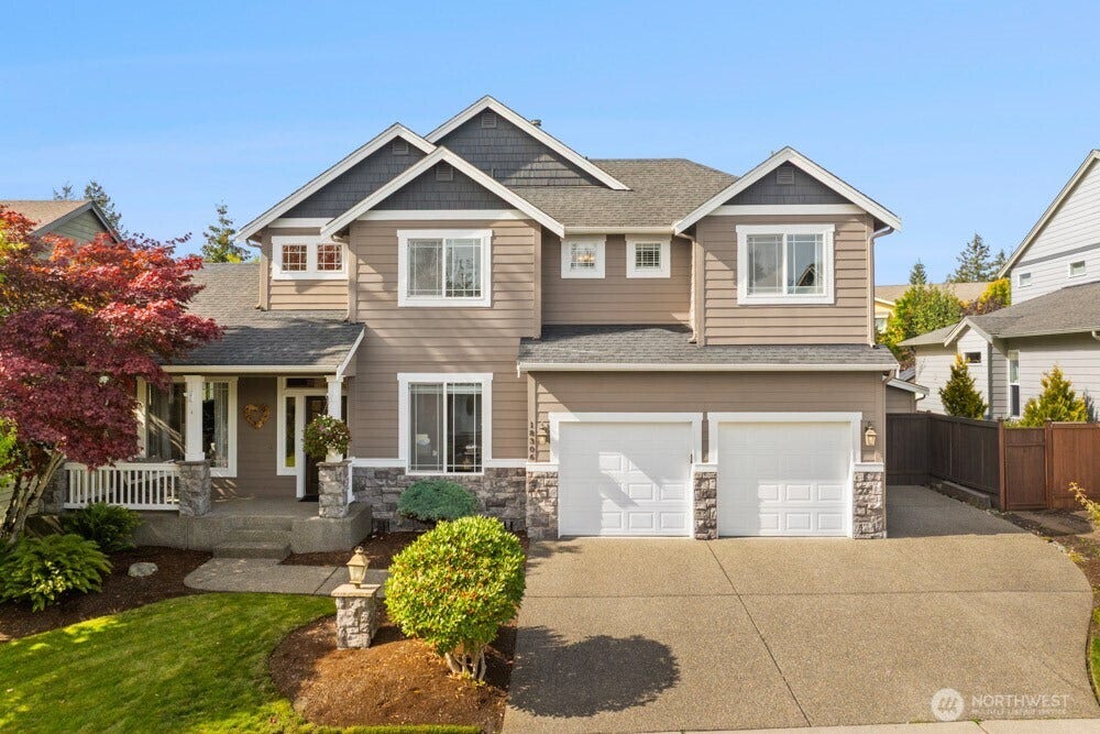 Beautifully cared for and ready for its next chaptercome see why this Grayhawk home just might feel like the one.