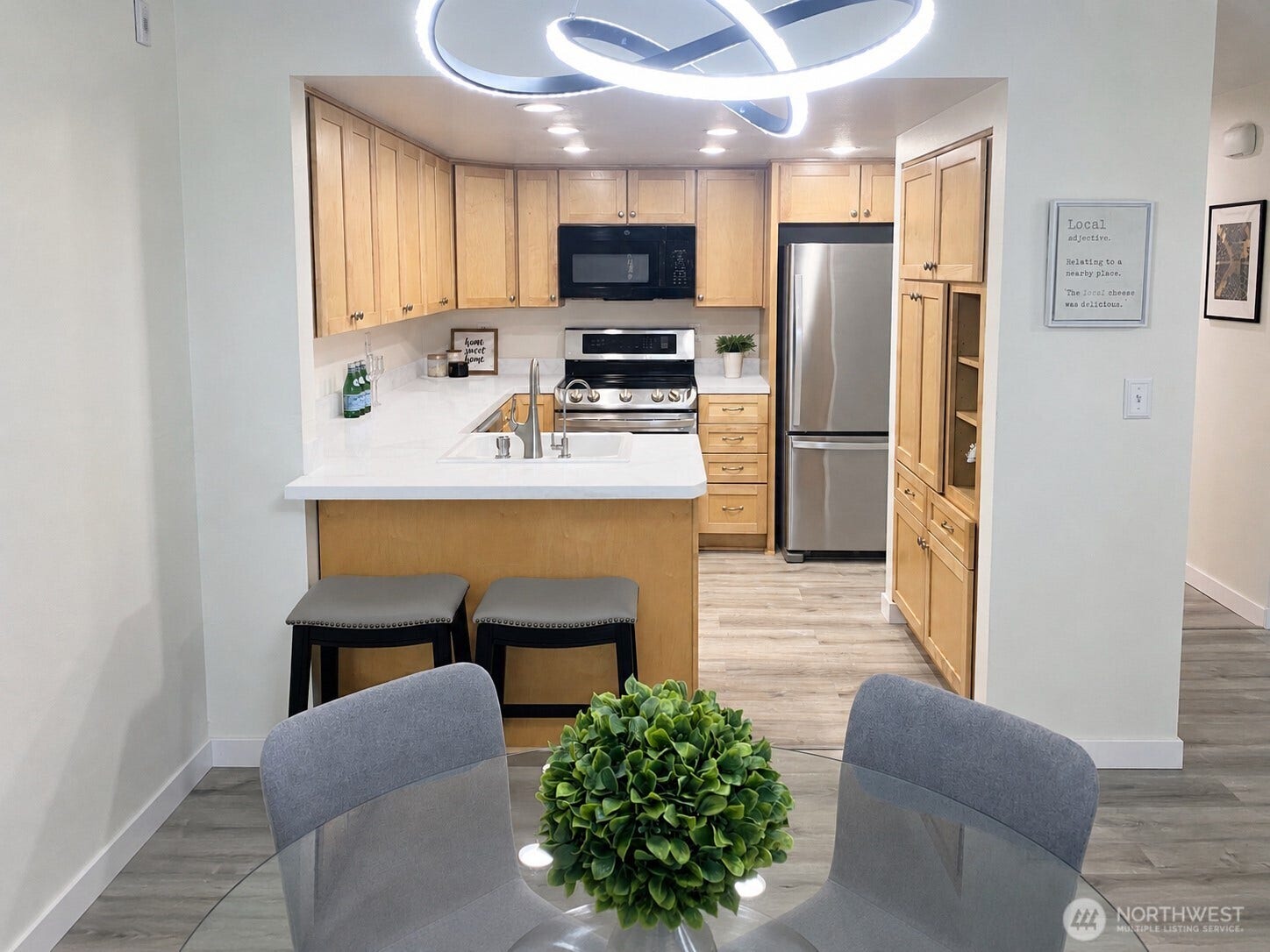 9302 Redmond Woodinville Rd NE, #206, Redmond, WA 98052 9302 Redmond Woodinville Rd NE, #206, Redmond, WA 98052