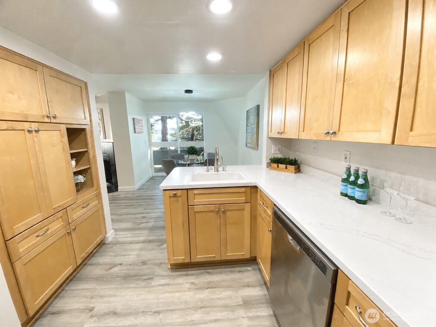 9302 Redmond Woodinville Rd NE, #206, Redmond, WA 98052 9302 Redmond Woodinville Rd NE, #206, Redmond, WA 98052