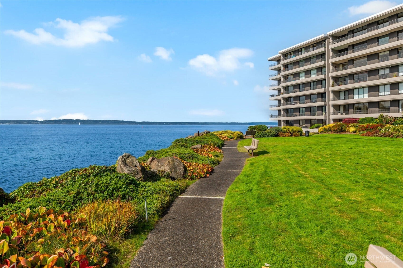 6535 Seaview Avenue NW, #711B, Seattle, WA 98117 6535 Seaview Avenue NW, #711B, Seattle, WA 98117