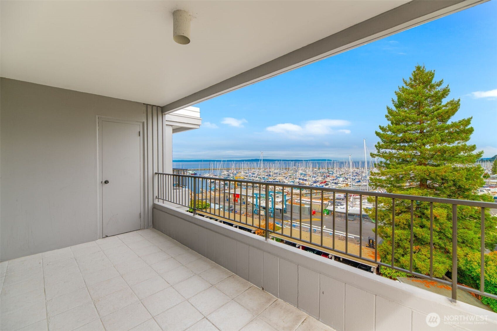 6535 Seaview Avenue NW, #711B, Seattle, WA 98117 6535 Seaview Avenue NW, #711B, Seattle, WA 98117