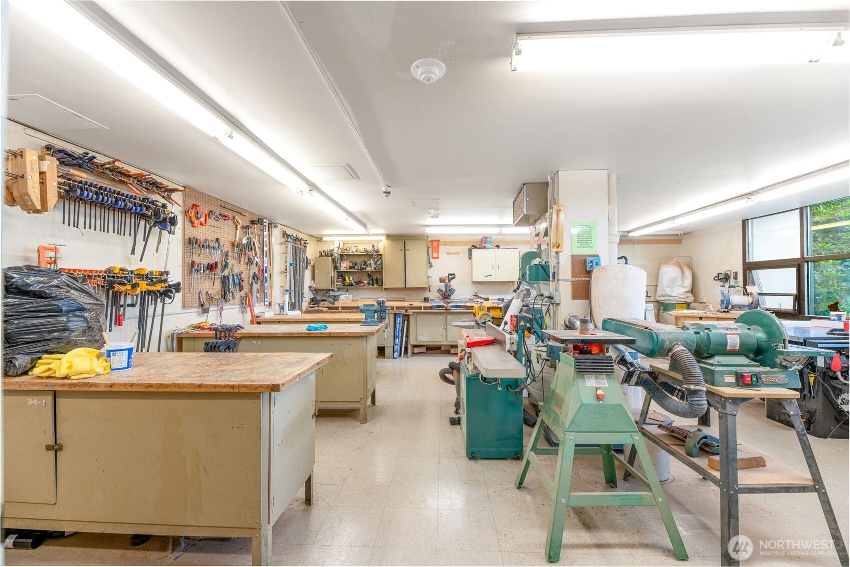 6535 Seaview Avenue NW, #711B, Seattle, WA 98117 6535 Seaview Avenue NW, #711B, Seattle, WA 98117