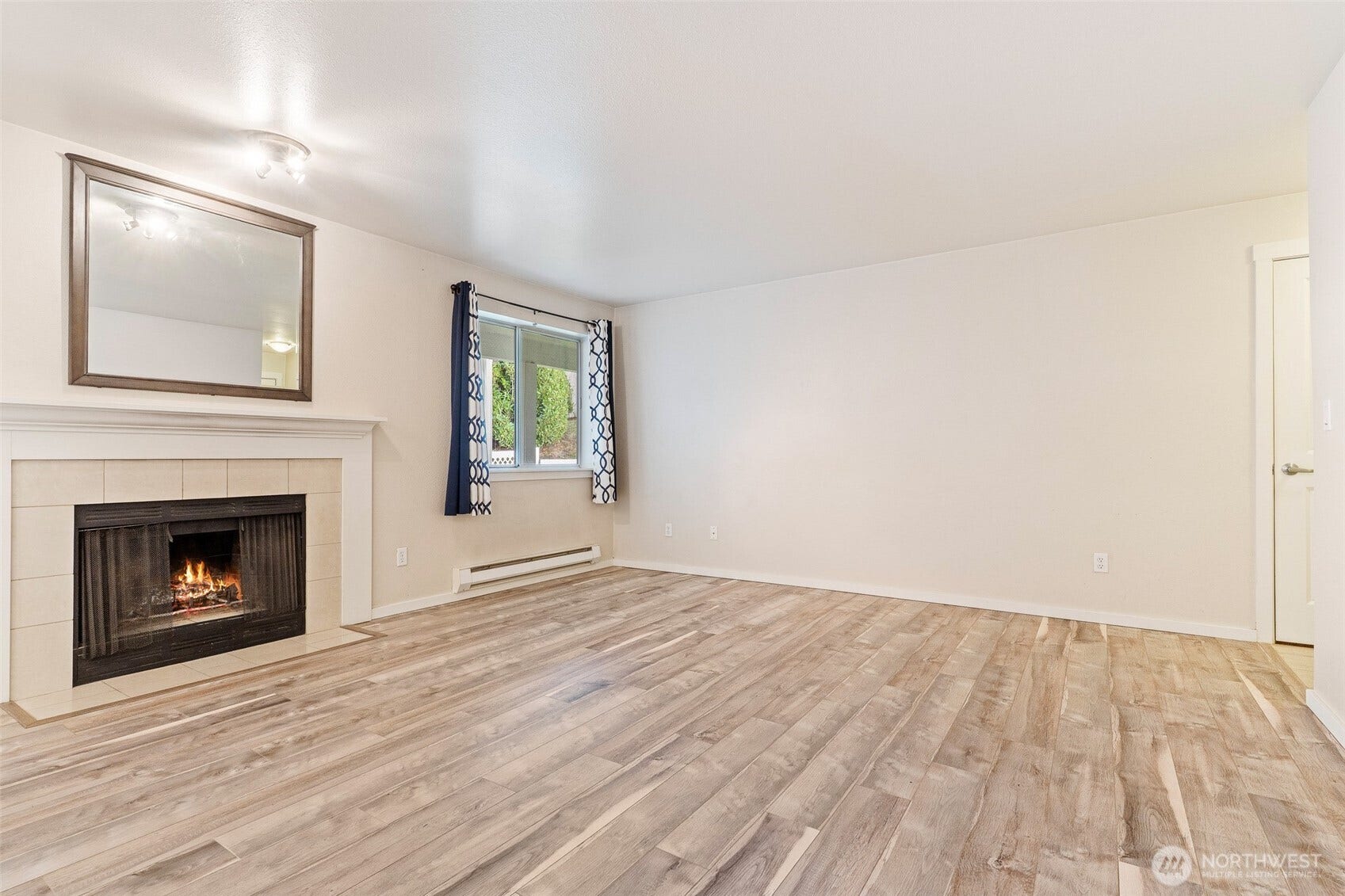 15415 35th Avenue W, #F105, Lynnwood, WA 98087 15415 35th Avenue W, #F105, Lynnwood, WA 98087