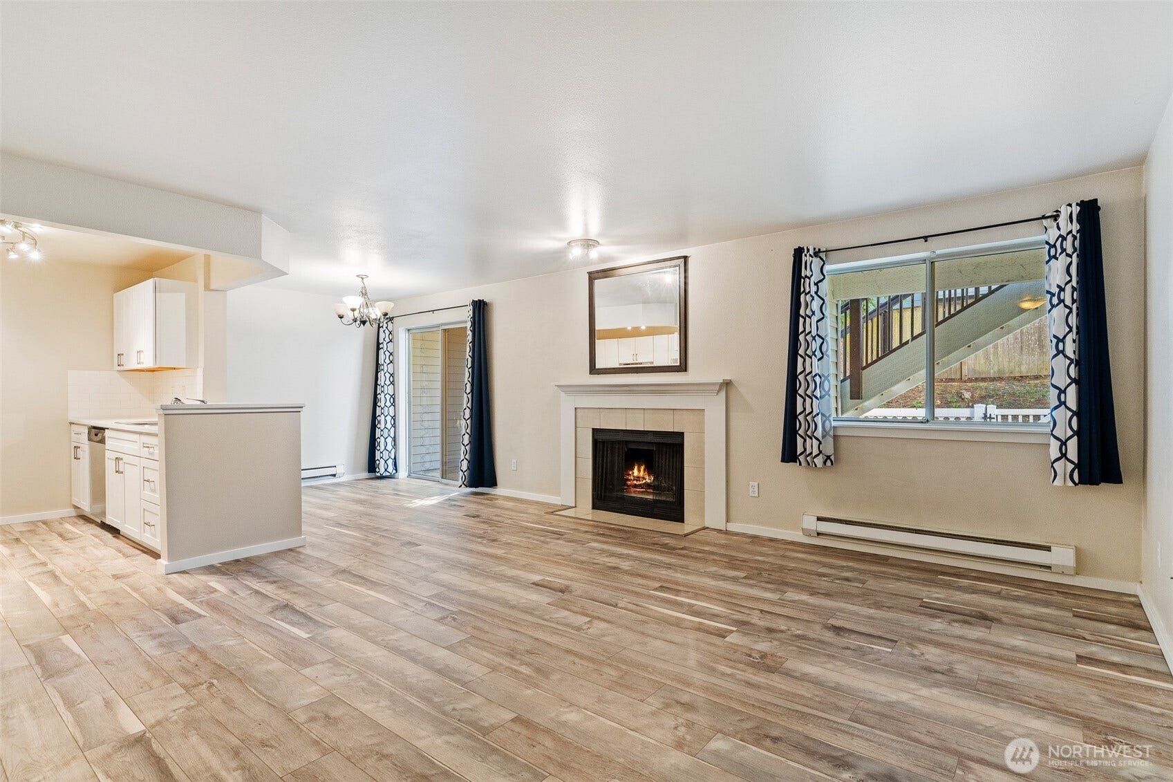 15415 35th Avenue W, #F105, Lynnwood, WA 98087 15415 35th Avenue W, #F105, Lynnwood, WA 98087