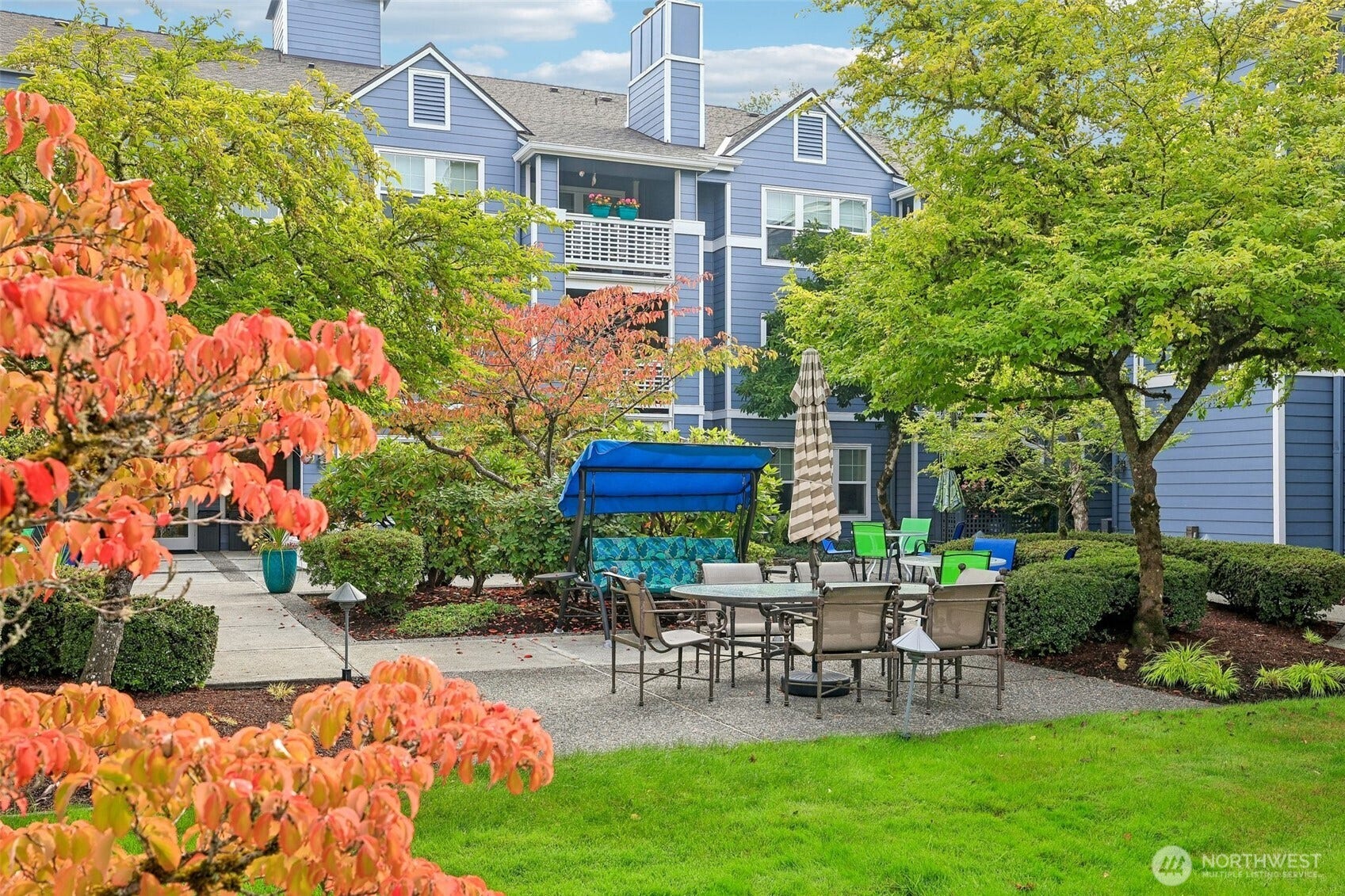 Olympia Building Courtyard for social events & enjoyment.