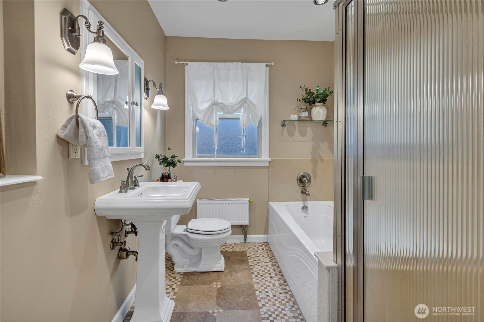 1910 N Union Avenue, Tacoma, WA 98406 Main bath has been updated with separate tub, and walk-in shower!!
