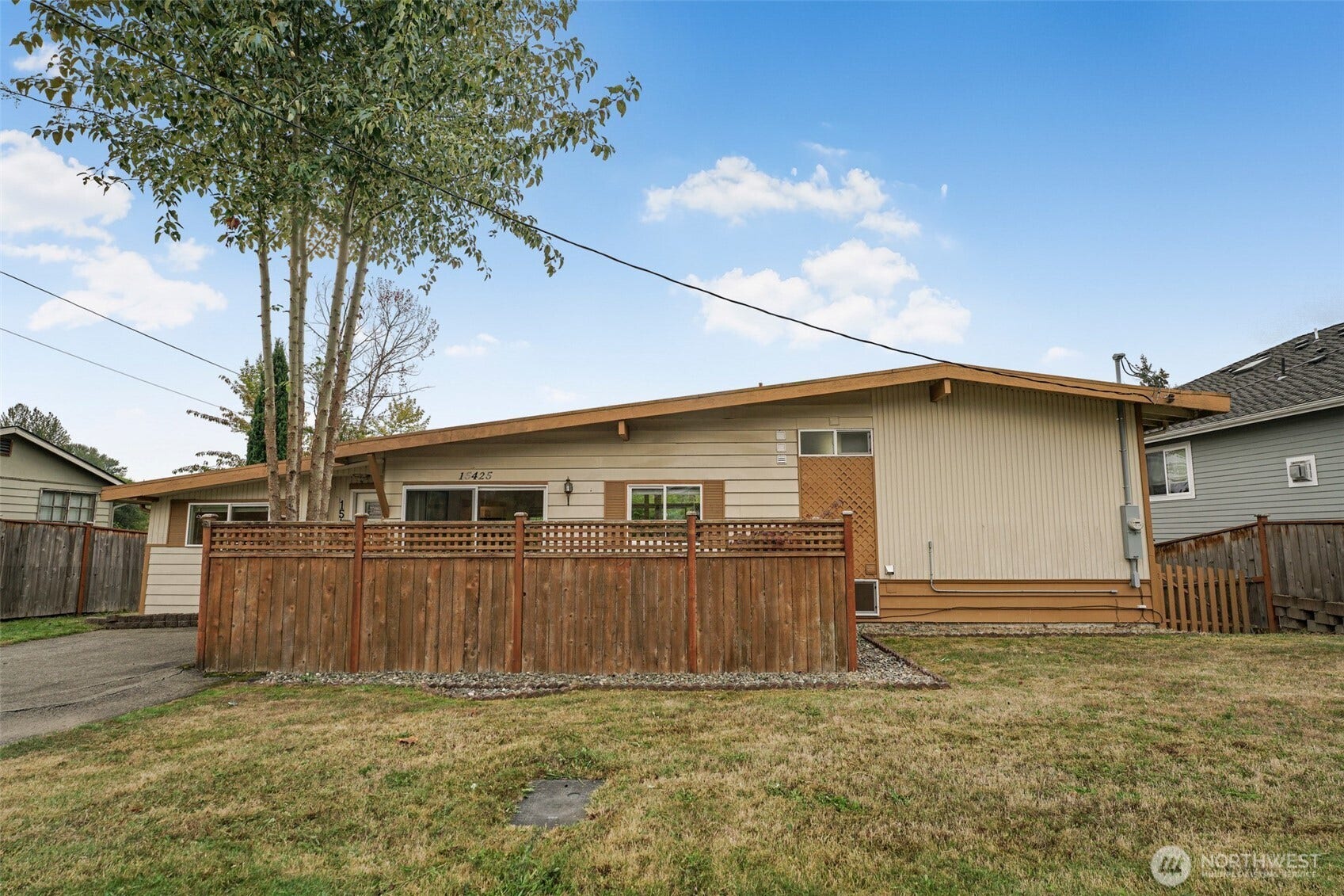 15425 SE 11th Street, Bellevue, WA 98007 15425 SE 11th Street, Bellevue, WA 98007