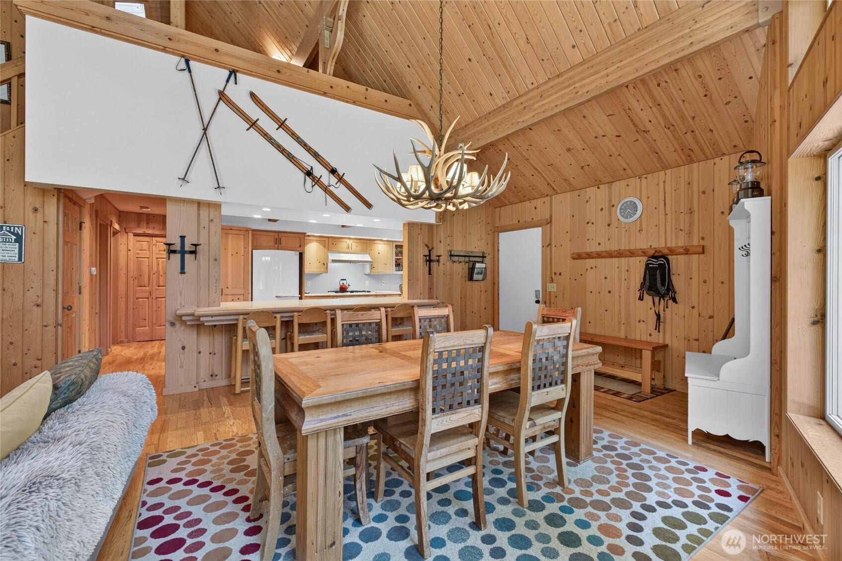 62213 Aspen Way E, Greenwater, WA 98022 62213 Aspen Way E, Greenwater, WA 98022