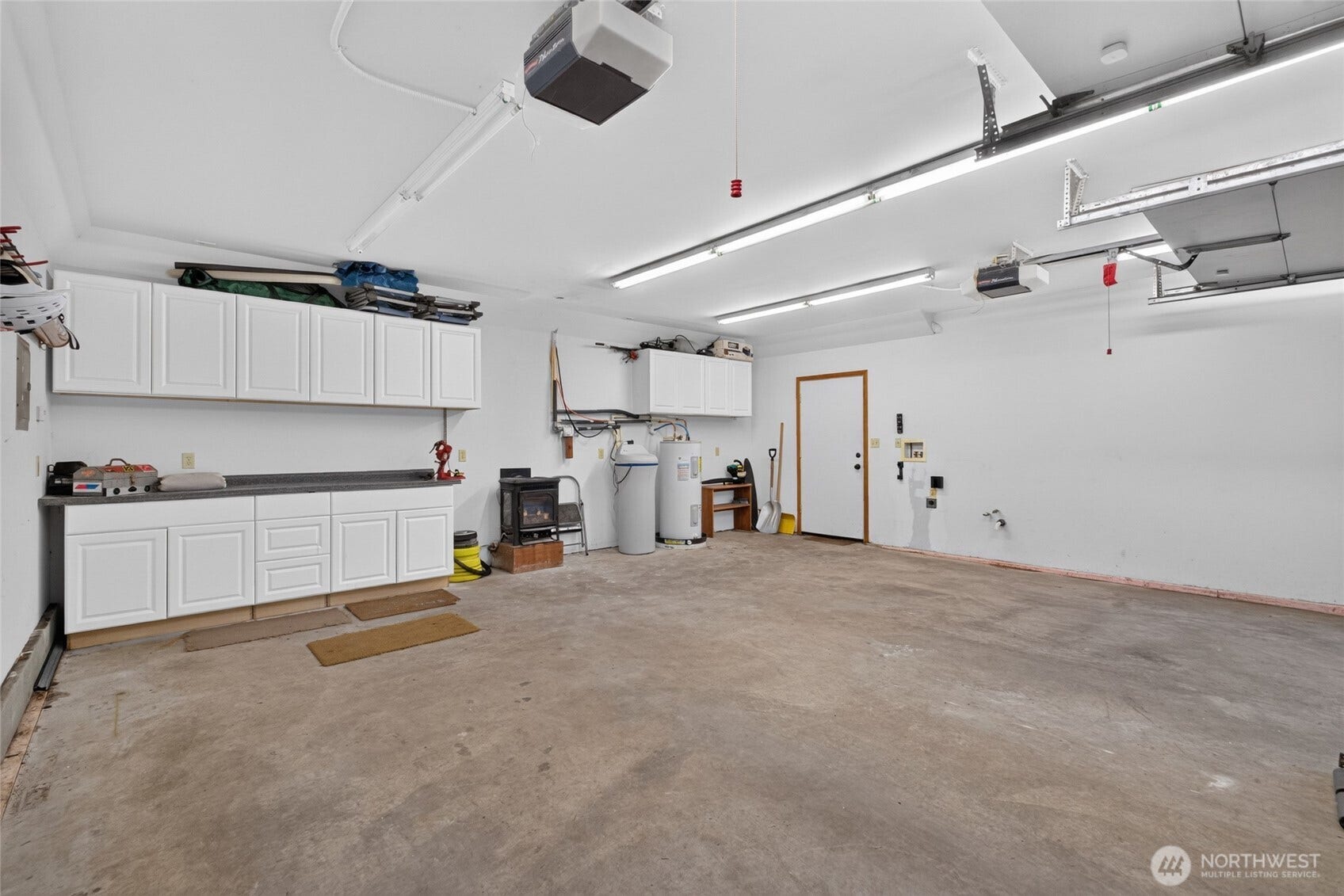 62213 Aspen Way E, Greenwater, WA 98022 62213 Aspen Way E, Greenwater, WA 98022