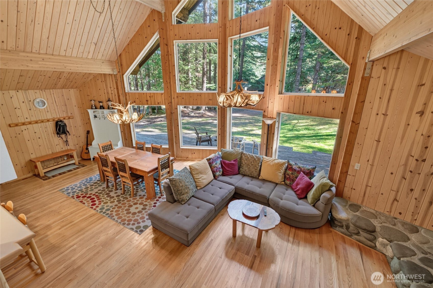 62213 Aspen Way E, Greenwater, WA 98022 62213 Aspen Way E, Greenwater, WA 98022