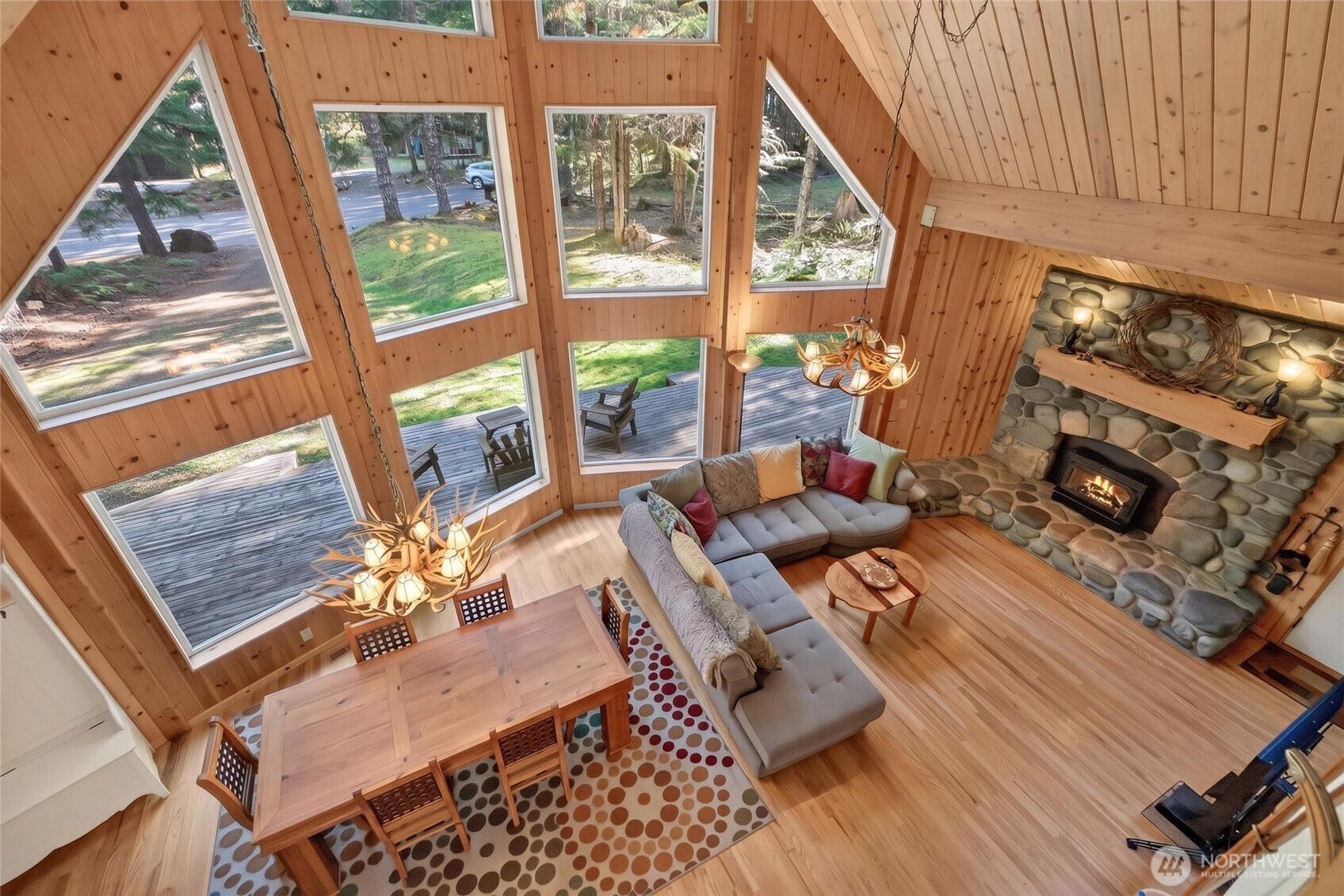 62213 Aspen Way E, Greenwater, WA 98022 62213 Aspen Way E, Greenwater, WA 98022