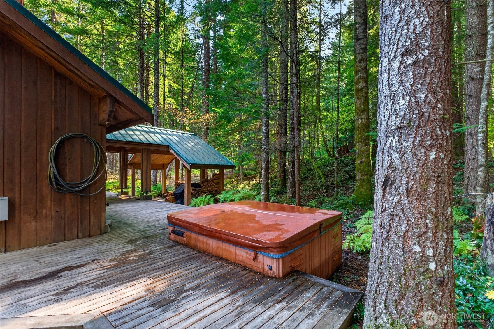 62213 Aspen Way E, Greenwater, WA 98022 62213 Aspen Way E, Greenwater, WA 98022