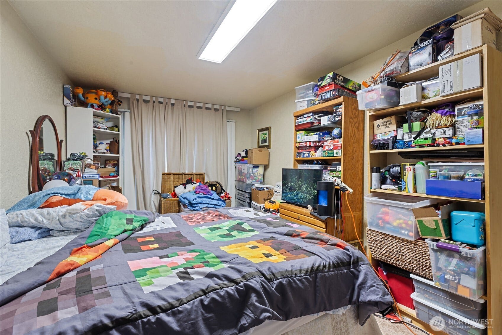 4521 Grand Avenue, Everett, WA 98203 4521 Grand Avenue, Everett, WA 98203