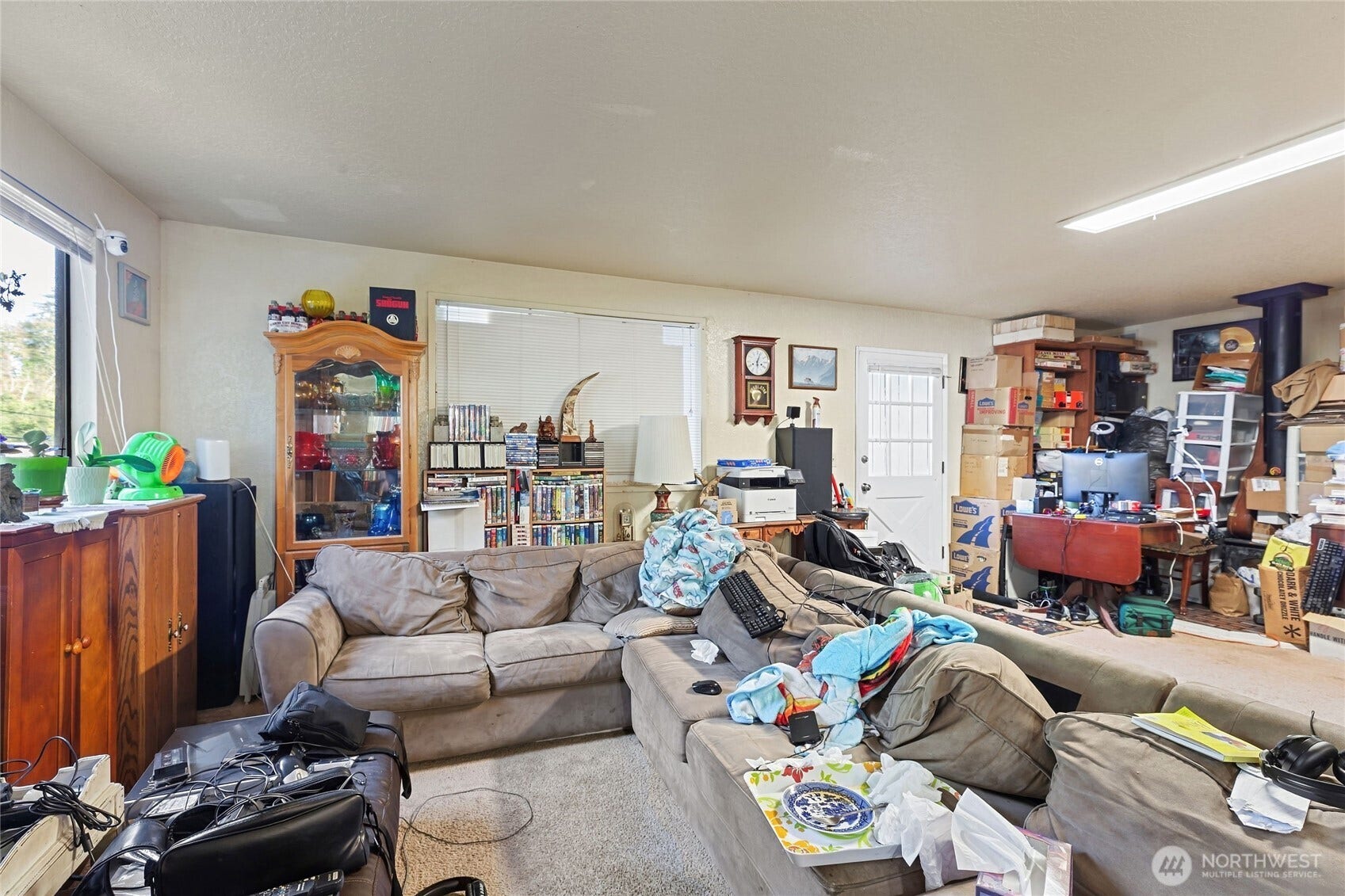 4521 Grand Avenue, Everett, WA 98203 4521 Grand Avenue, Everett, WA 98203