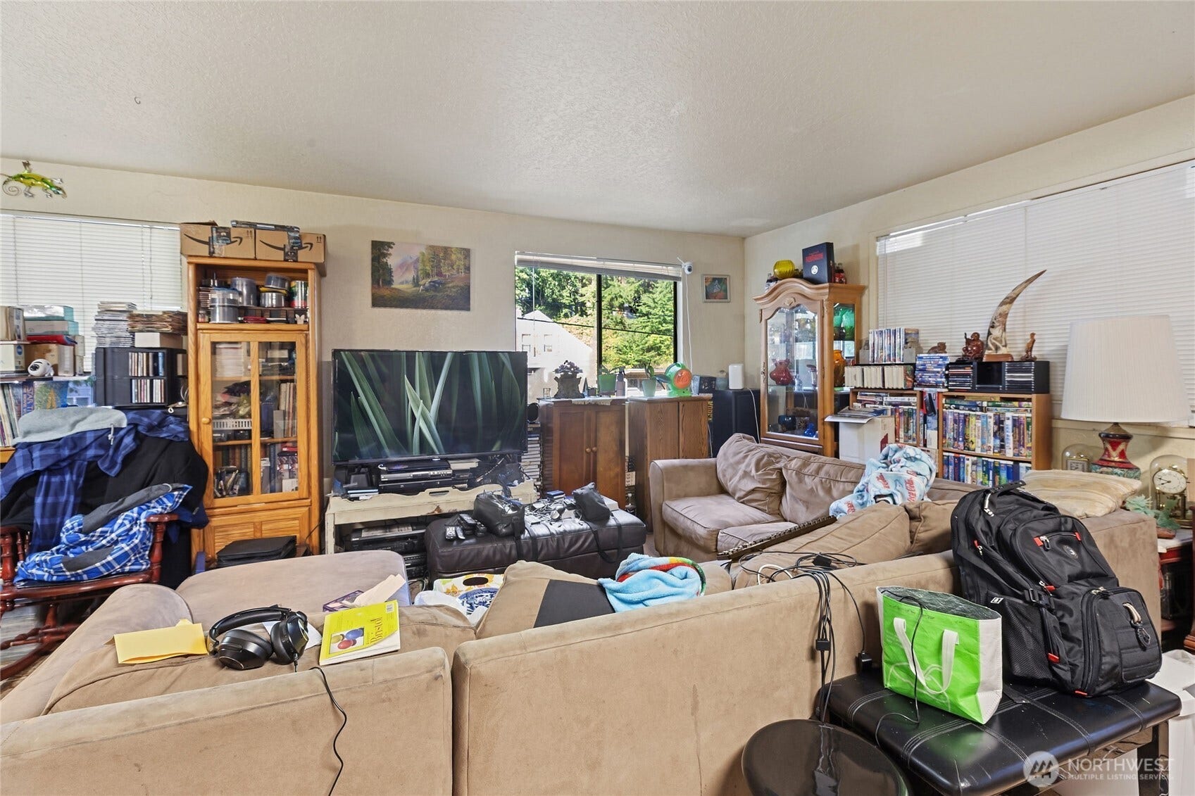 4521 Grand Avenue, Everett, WA 98203 4521 Grand Avenue, Everett, WA 98203