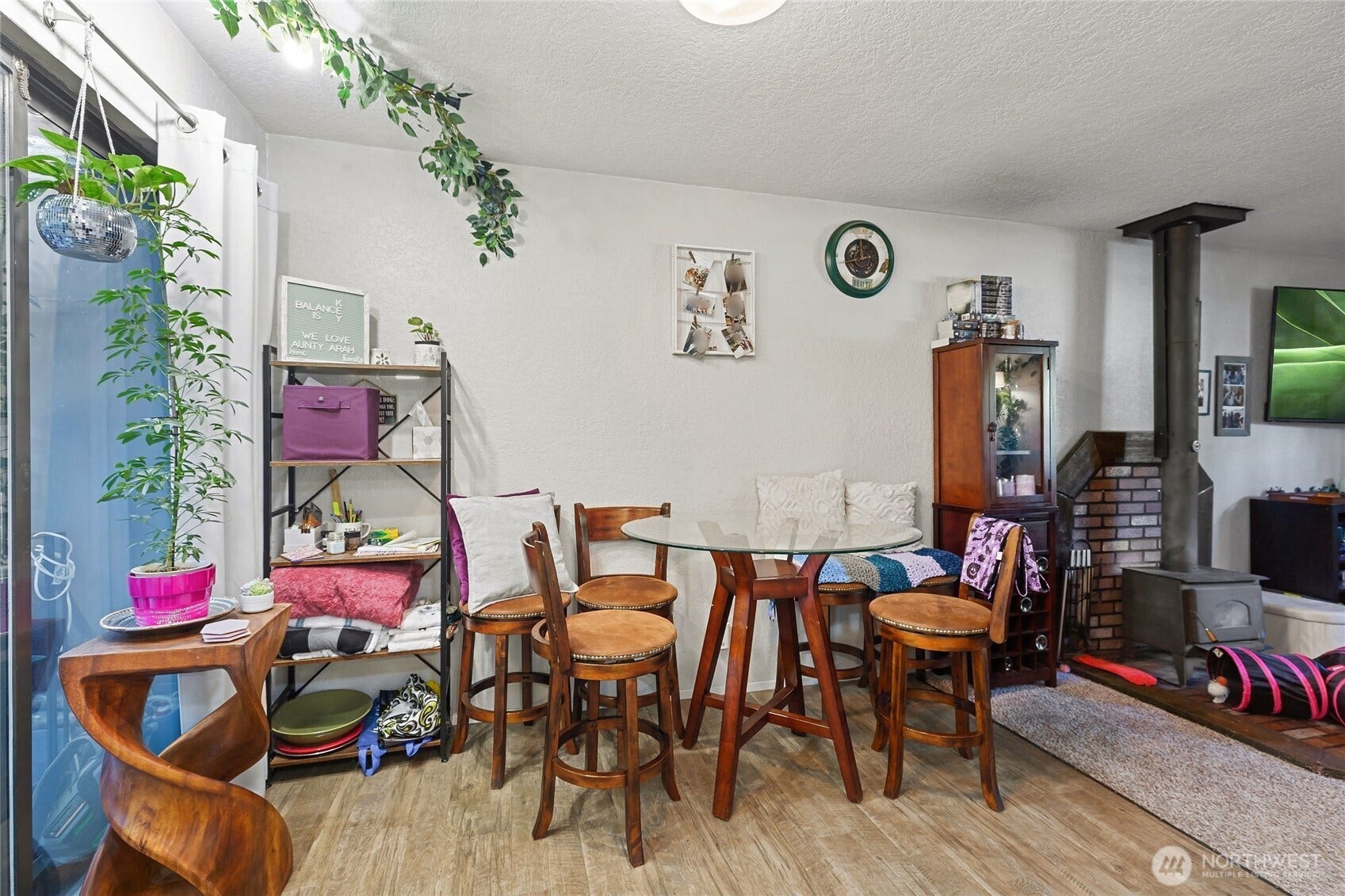 4521 Grand Avenue, Everett, WA 98203 4521 Grand Avenue, Everett, WA 98203