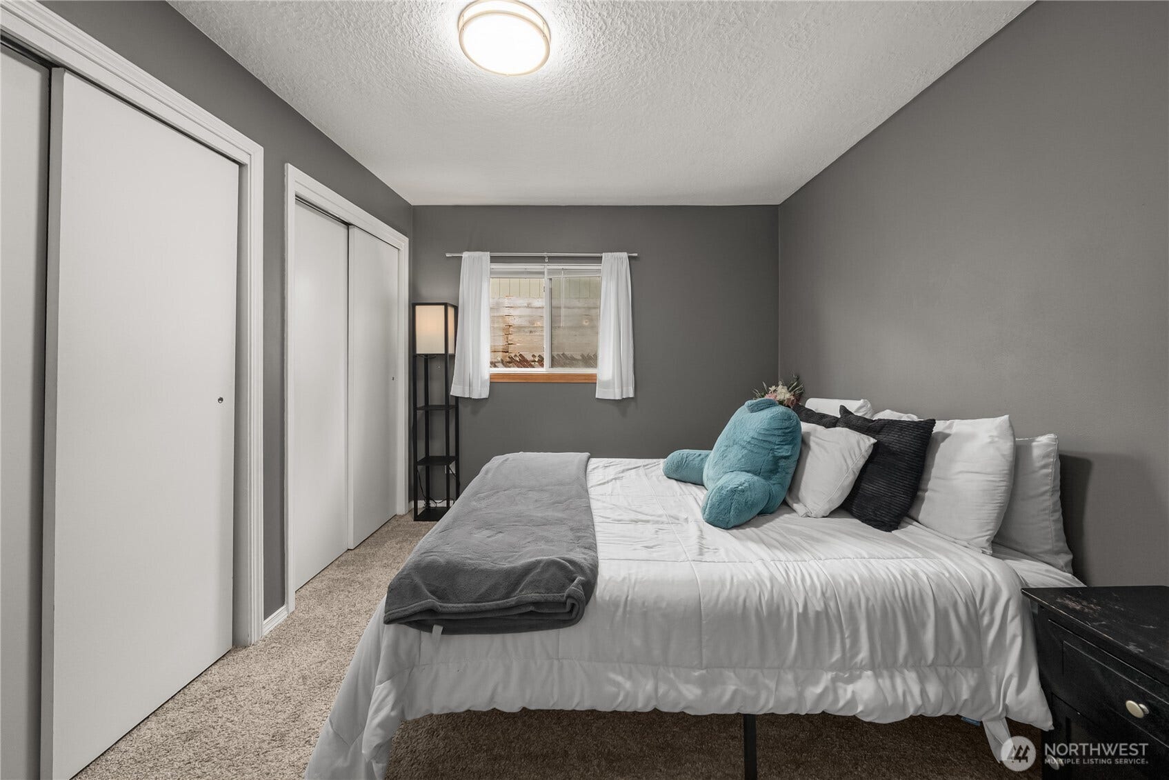 27205 124th Avenue SE, Kent, WA 98030 27205 124th Avenue SE, Kent, WA 98030