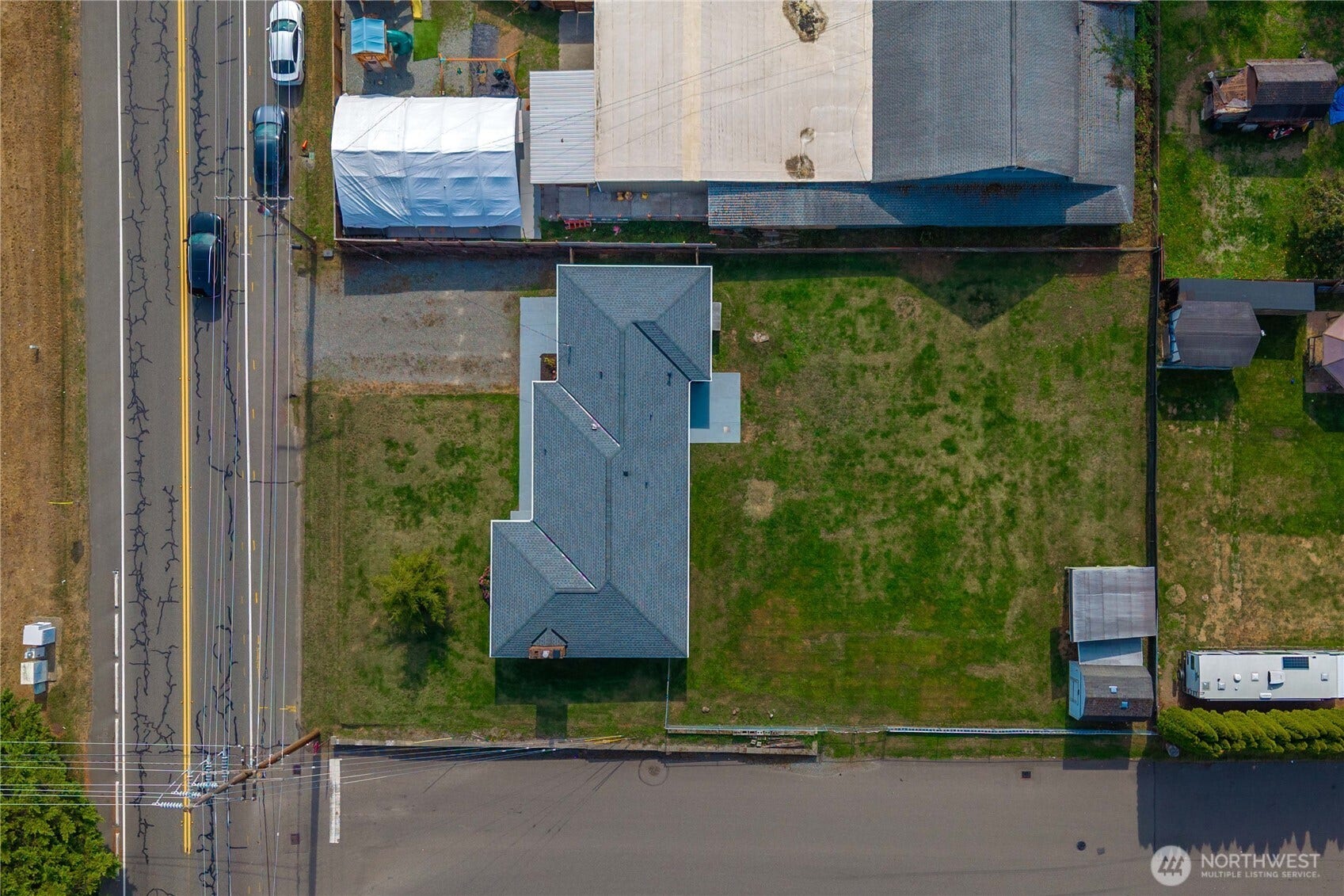 27205 124th Avenue SE, Kent, WA 98030 27205 124th Avenue SE, Kent, WA 98030