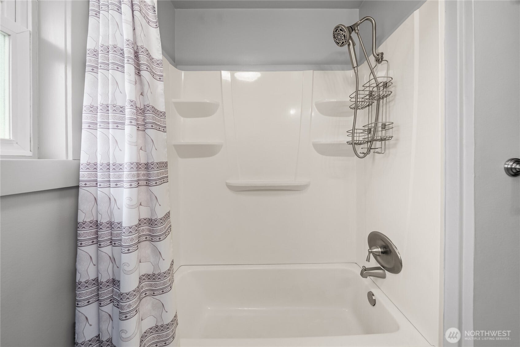 27205 124th Avenue SE, Kent, WA 98030 27205 124th Avenue SE, Kent, WA 98030