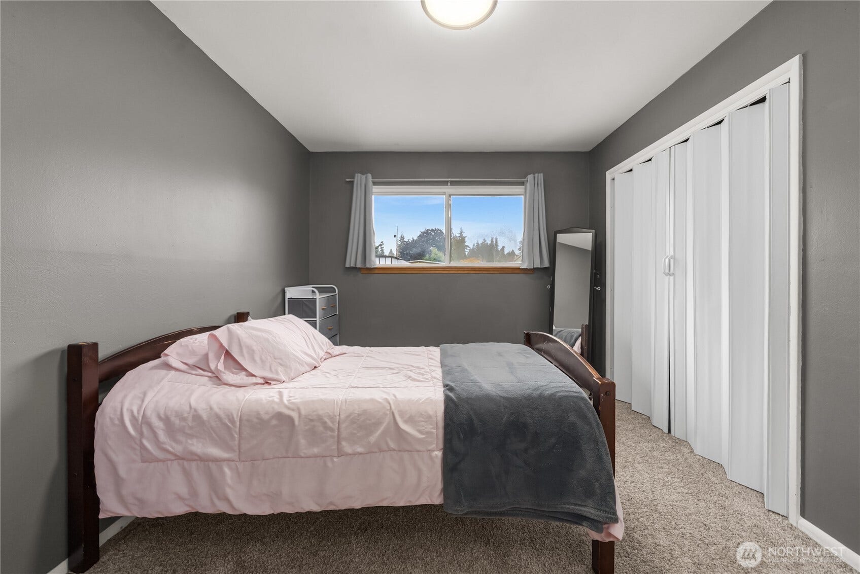 27205 124th Avenue SE, Kent, WA 98030 27205 124th Avenue SE, Kent, WA 98030