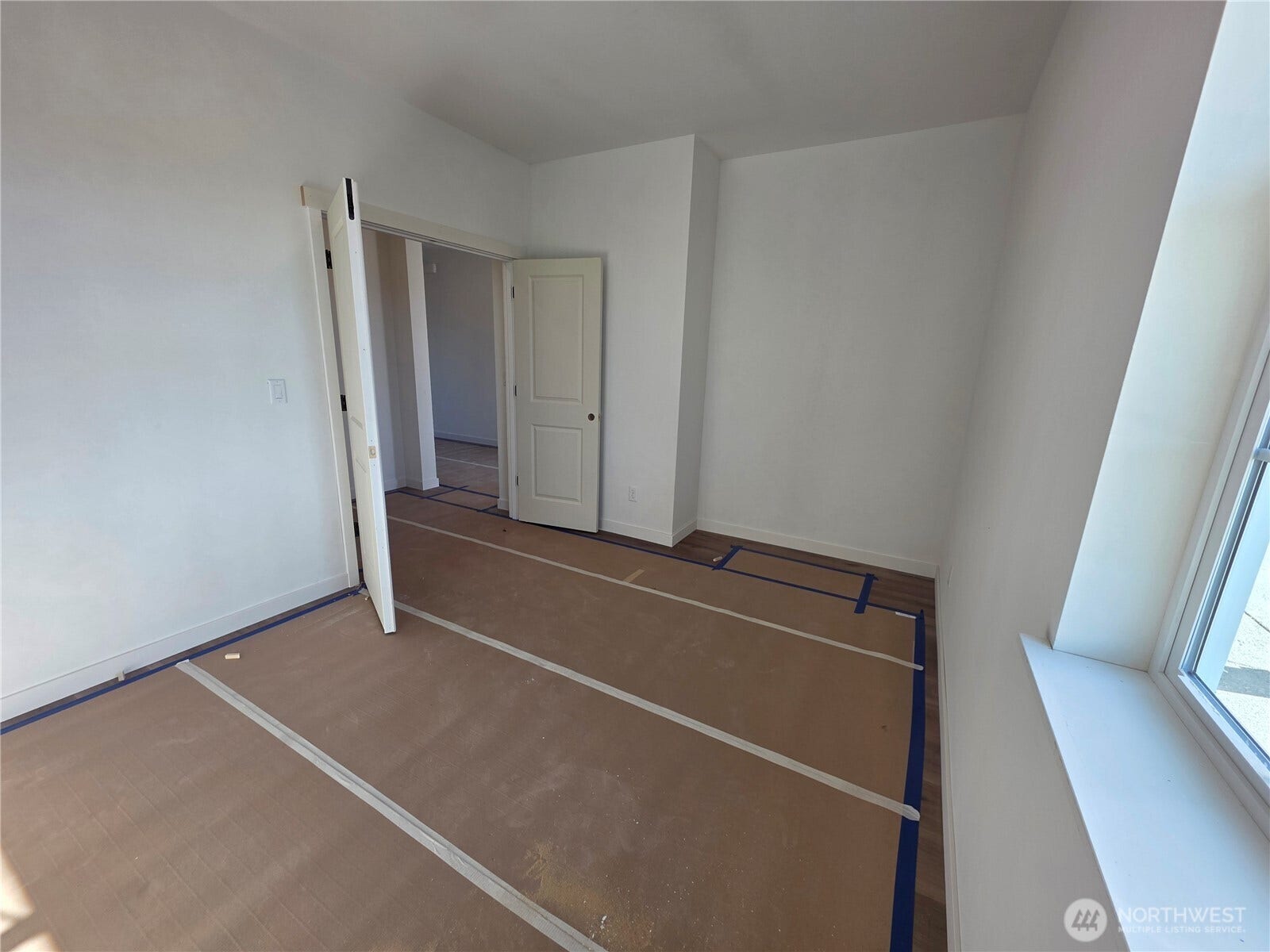 den at entry