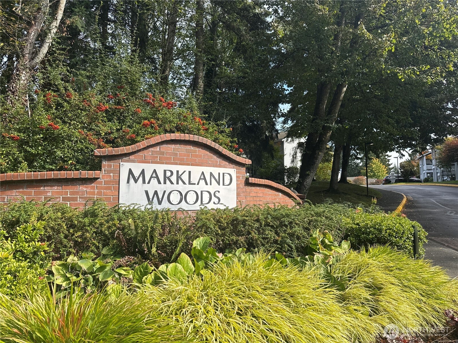 23339 Cedar Way, #A-204, Mountlake Terrace, WA 98043