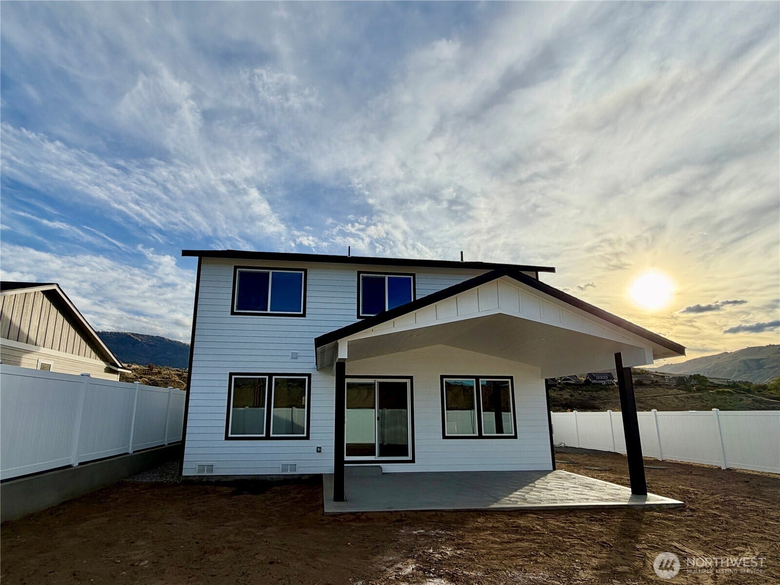 165 Country Cottage Lane, Malaga, WA 98828 165 Country Cottage Lane, Malaga, WA 98828