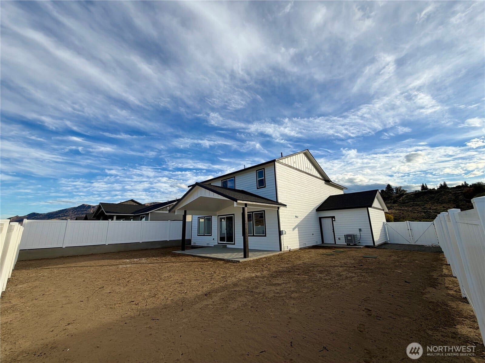 165 Country Cottage Lane, Malaga, WA 98828 165 Country Cottage Lane, Malaga, WA 98828