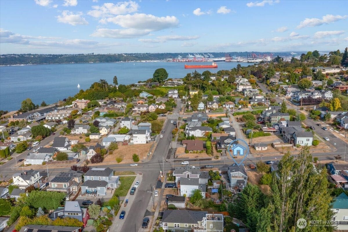 2714 N Mccarver Street, Tacoma, WA 98403 2714 N Mccarver Street, Tacoma, WA 98403