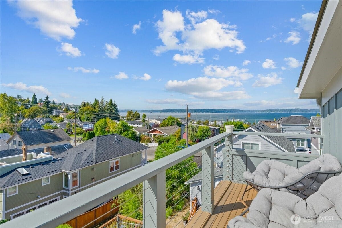 2714 N Mccarver Street, Tacoma, WA 98403 2714 N Mccarver Street, Tacoma, WA 98403