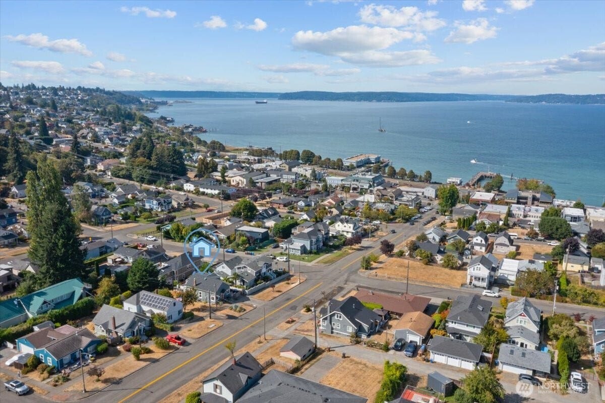2714 N Mccarver Street, Tacoma, WA 98403 2714 N Mccarver Street, Tacoma, WA 98403