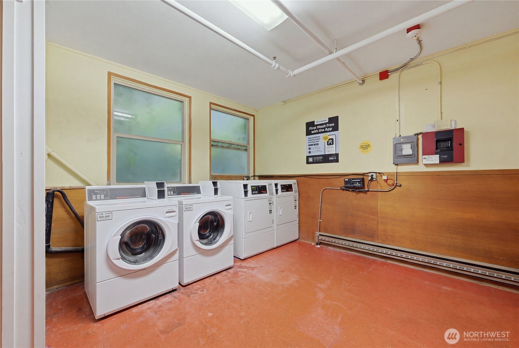7 Harrison Street, #2, Seattle, WA 98109 Common laundry room down the hall from your home for convenience.