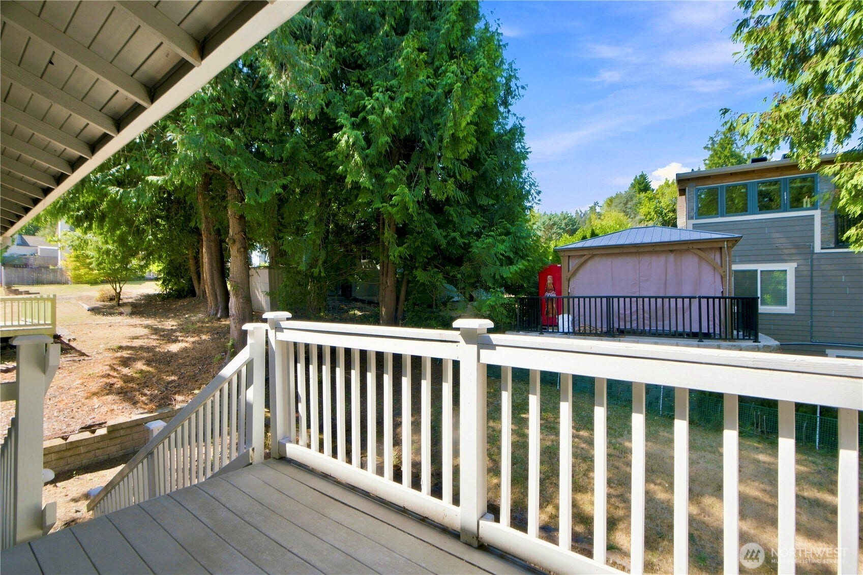 3849 166th Avenue SE, Bellevue, WA 98008
